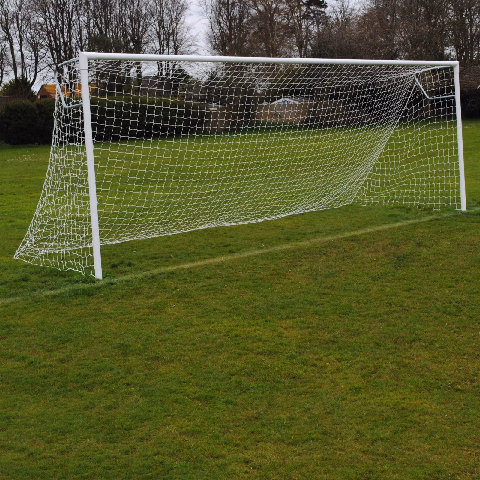 extra-heavy-duty-football-goals_front1-jpg