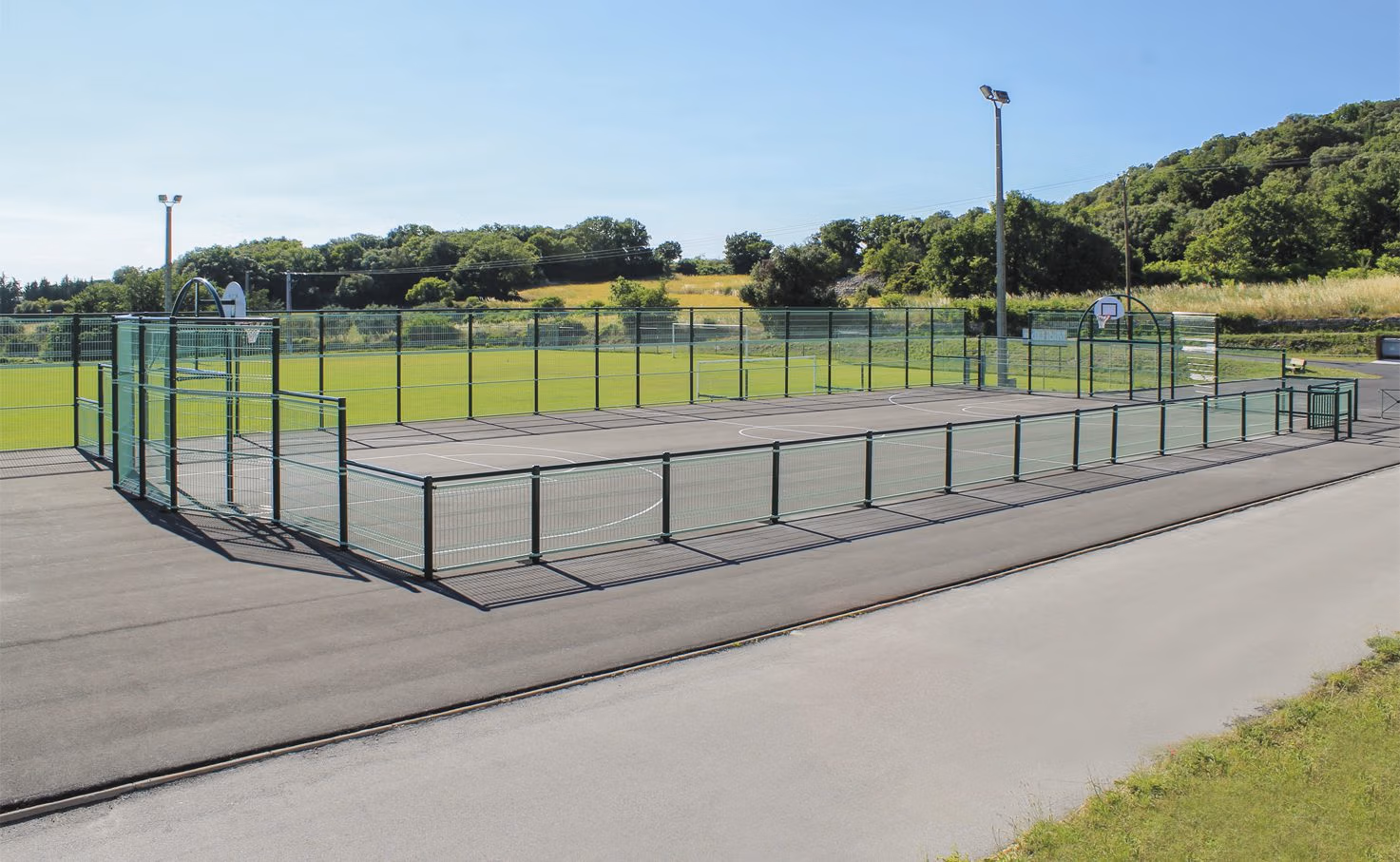 multi-sports-playground-herouville-custom-made