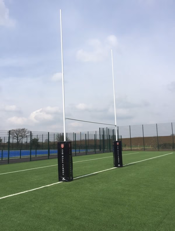 Aluminium rugby posts for sports facilities