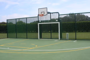 Square back goal end sports fencing system