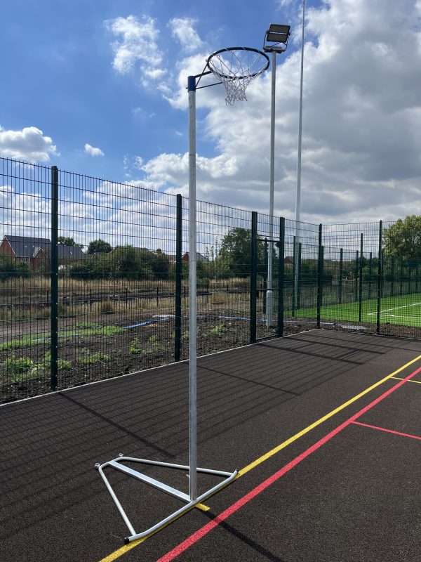 Freestanding netball posts with wheeled base